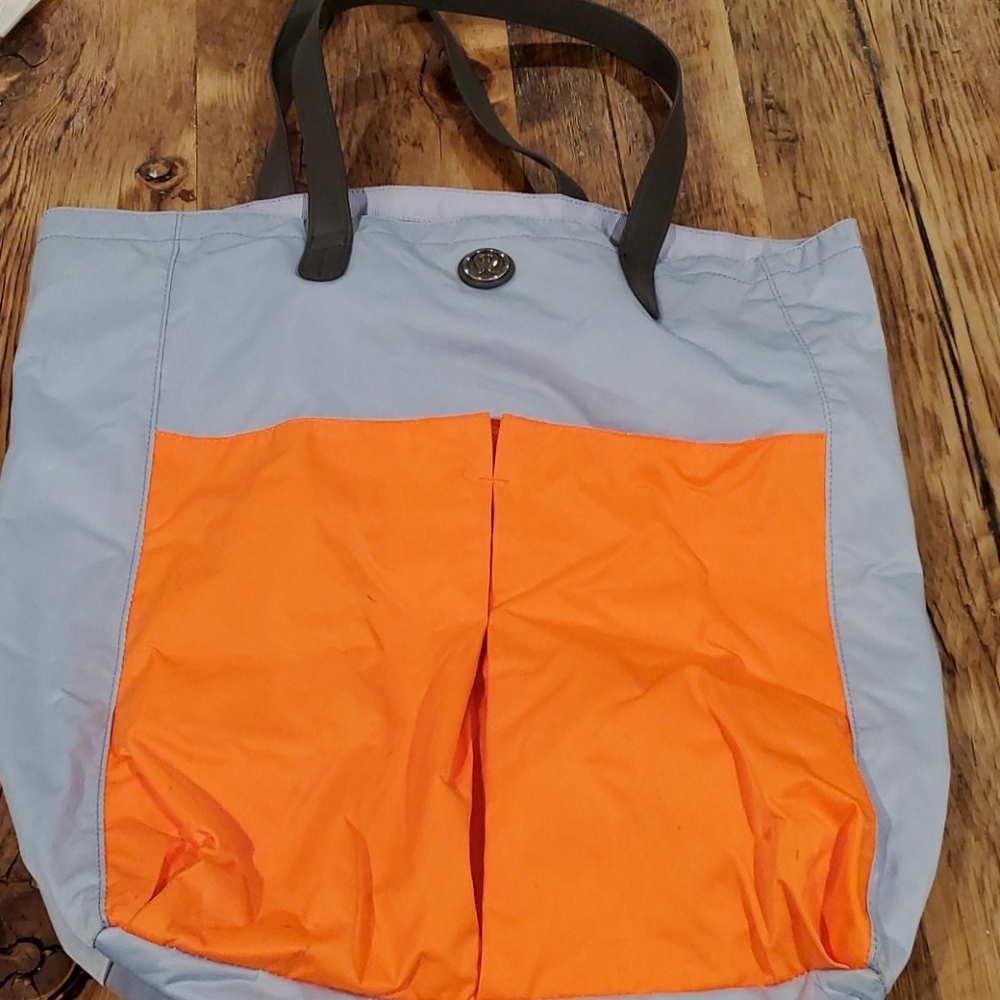 Lulu Lemon tote